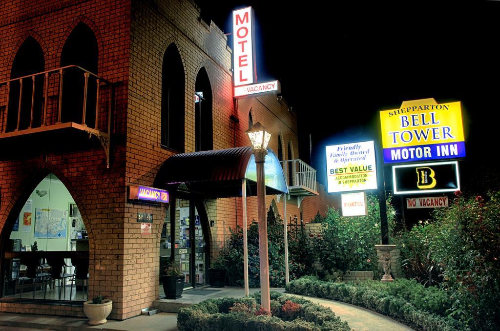 Belltower Motor Inn เชปเปอร์ตัน ภายนอก รูปภาพ